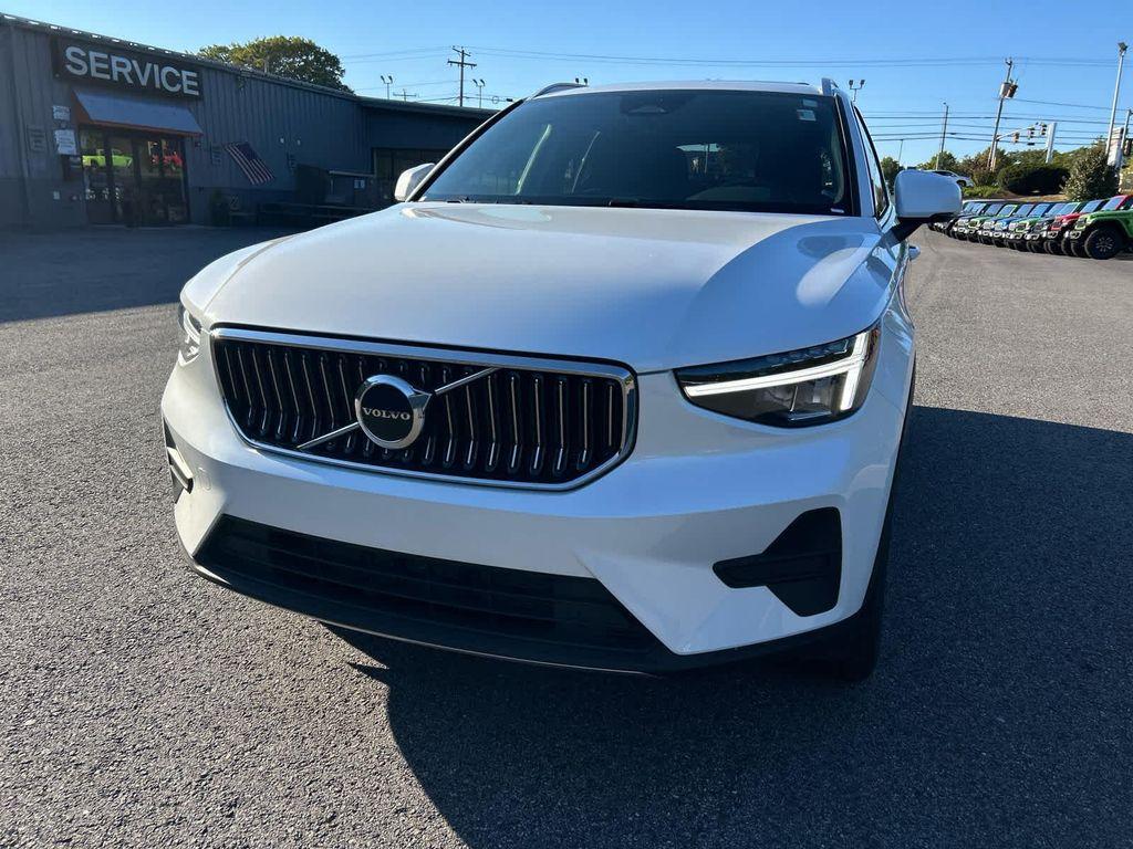 used 2025 Volvo XC40 car, priced at $29,375