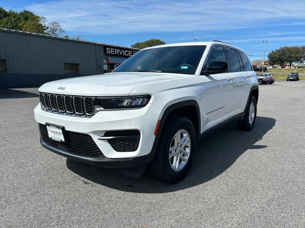 used 2025 Jeep Grand Cherokee car, priced at $34,175