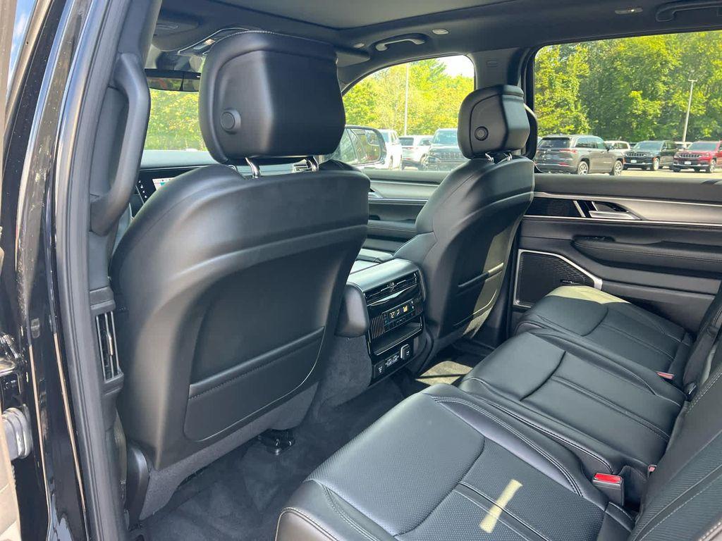 new 2025 Jeep Wagoneer L car, priced at $69,500