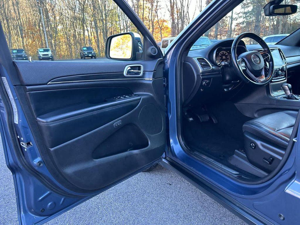 used 2020 Jeep Grand Cherokee car, priced at $22,575