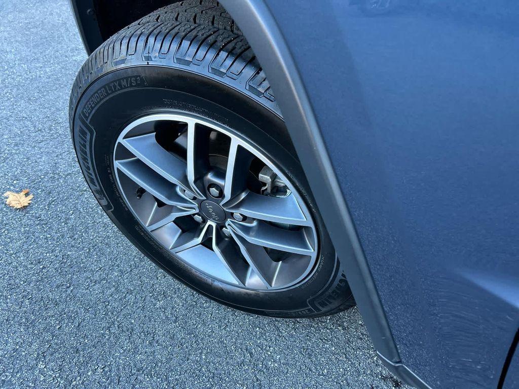 used 2020 Jeep Grand Cherokee car, priced at $22,575