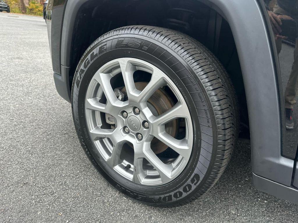 used 2022 Jeep Compass car, priced at $20,795