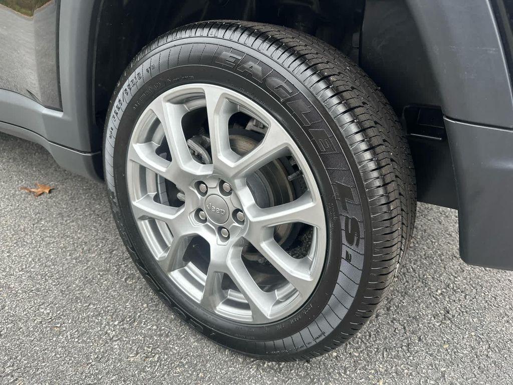 used 2022 Jeep Compass car, priced at $20,795