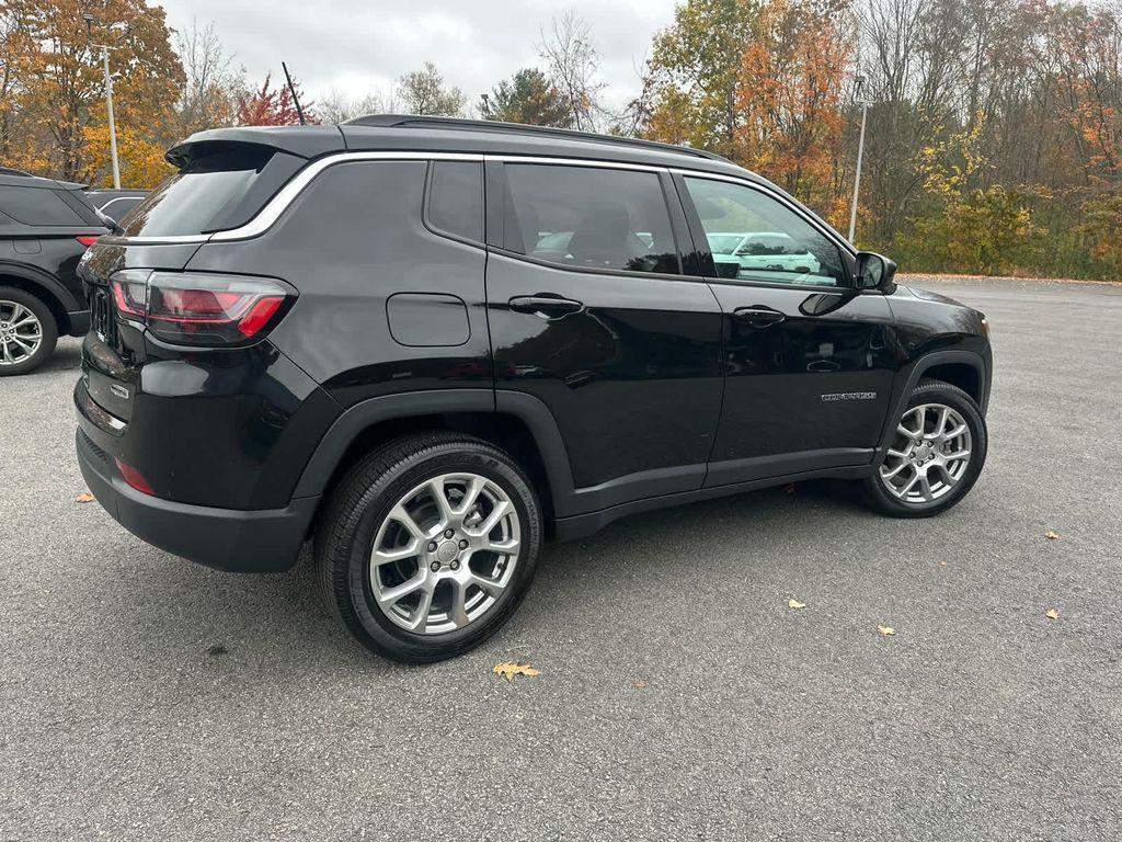 used 2022 Jeep Compass car, priced at $20,795