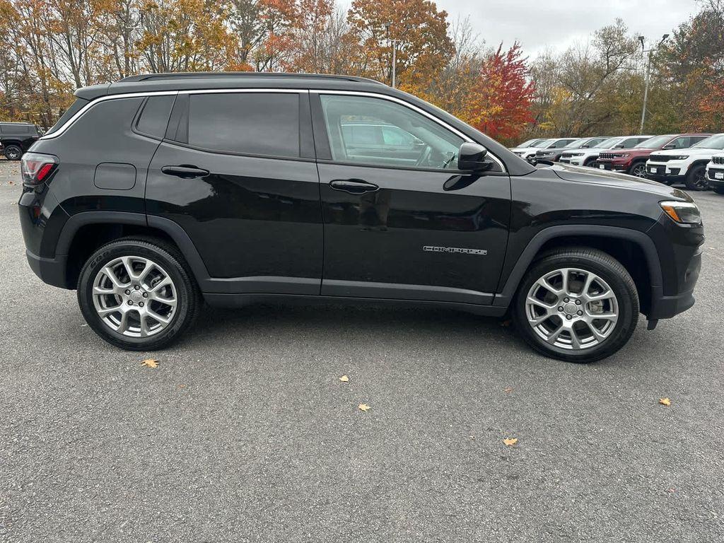 used 2022 Jeep Compass car, priced at $20,795
