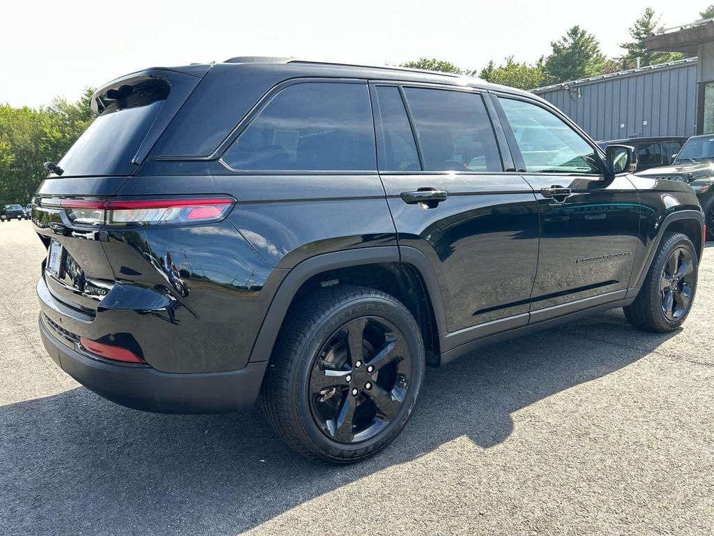 used 2023 Jeep Grand Cherokee car, priced at $32,575