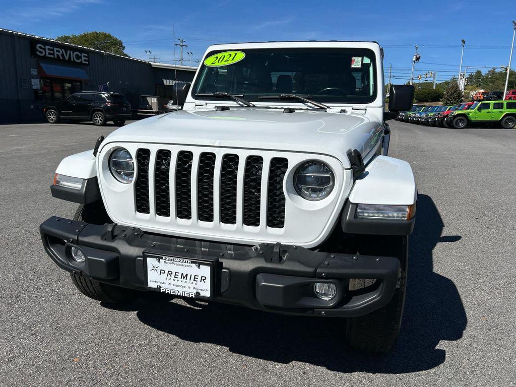 used 2021 Jeep Gladiator car, priced at $29,195