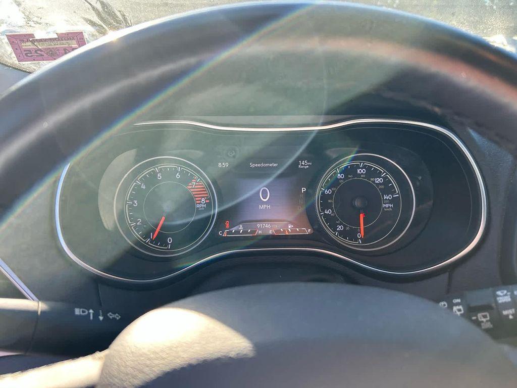 used 2019 Jeep Cherokee car, priced at $15,275