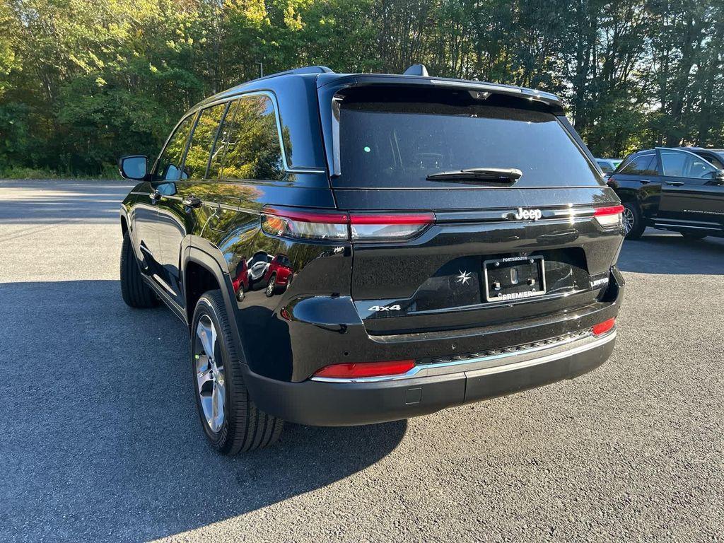new 2025 Jeep Grand Cherokee car, priced at $52,750