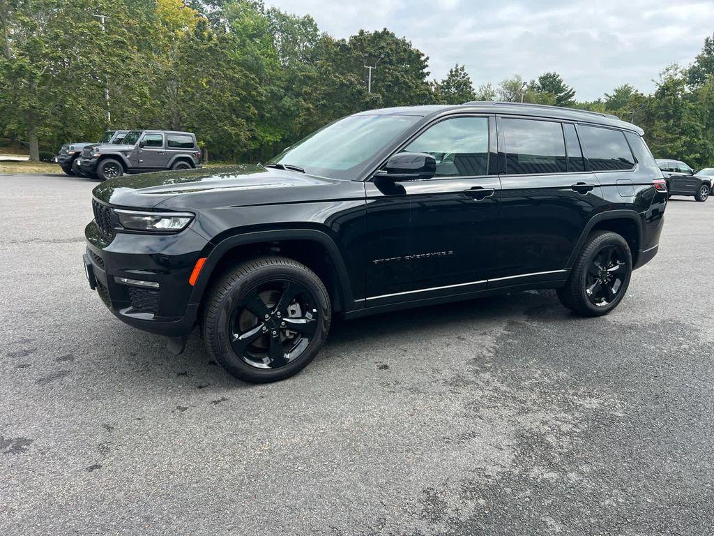 new 2025 Jeep Grand Cherokee L car, priced at $49,500