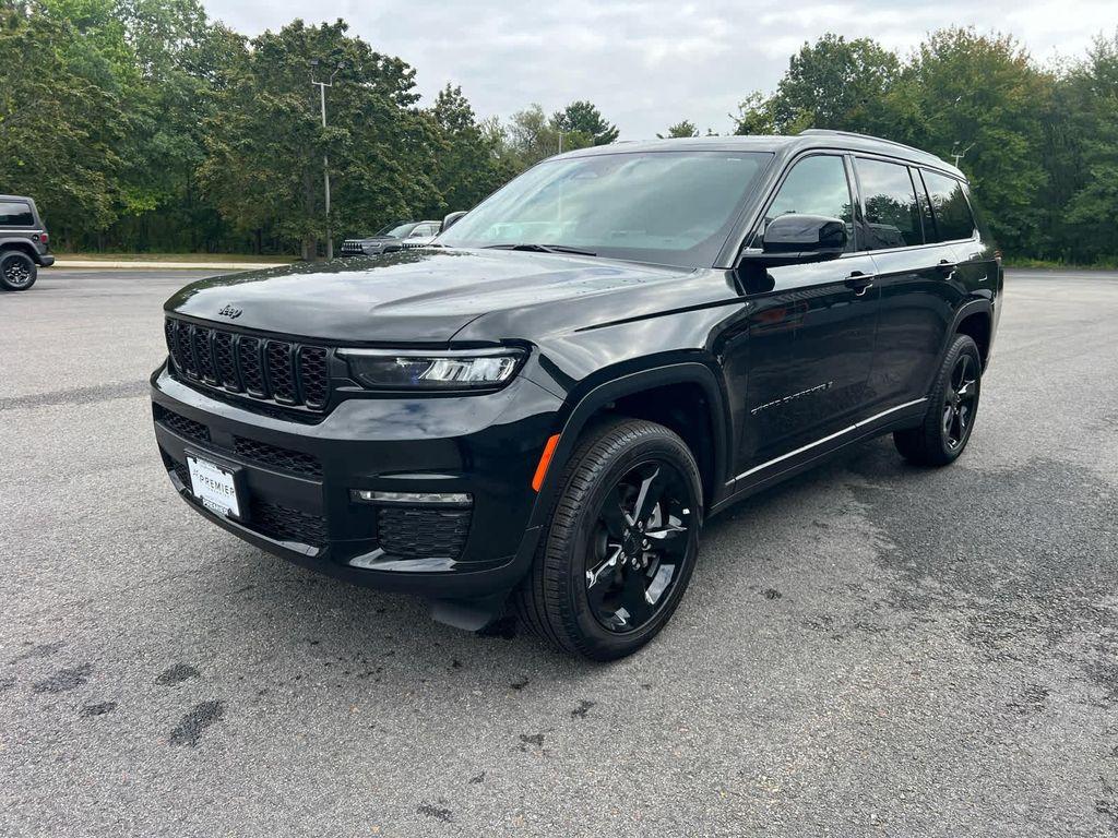new 2025 Jeep Grand Cherokee L car, priced at $49,500