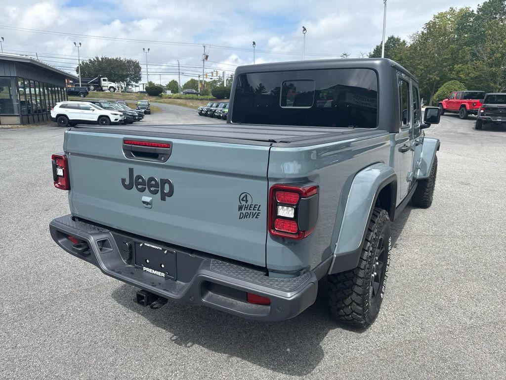 new 2025 Jeep Gladiator car, priced at $50,750