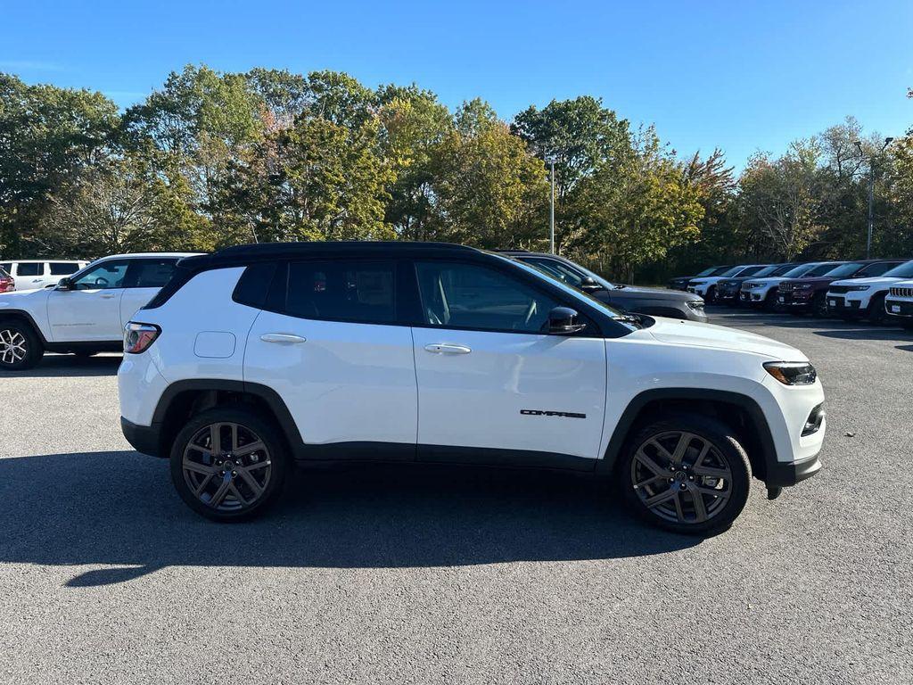 new 2026 Jeep Compass car, priced at $32,000