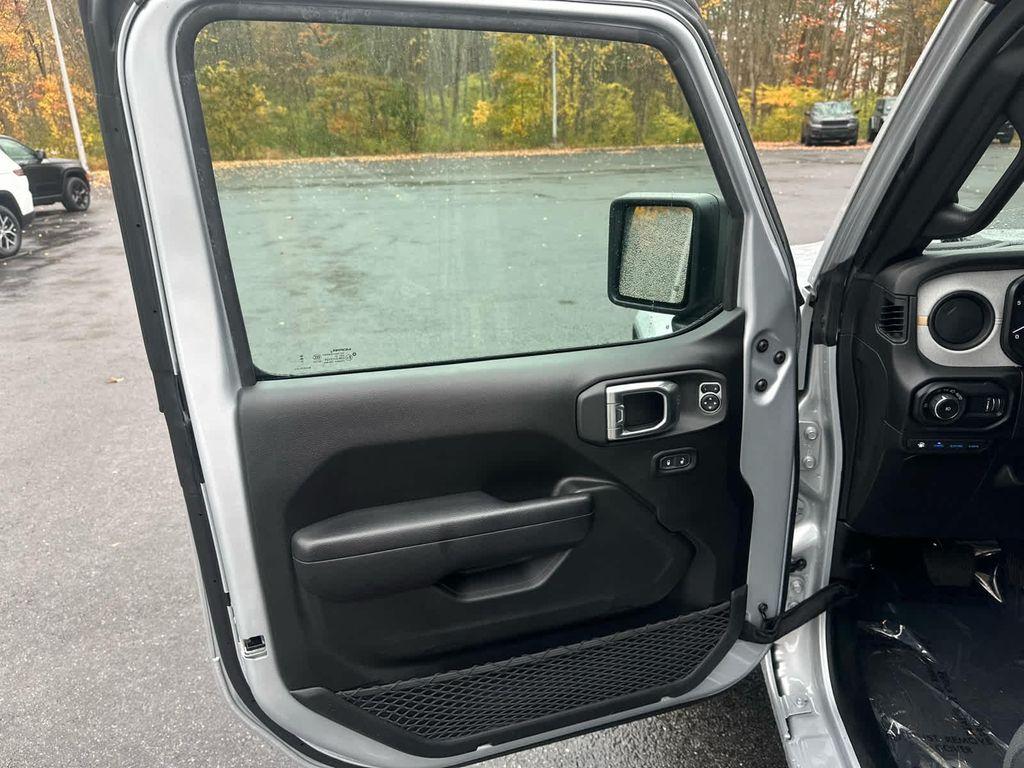 used 2024 Jeep Wrangler 4xe car, priced at $33,375