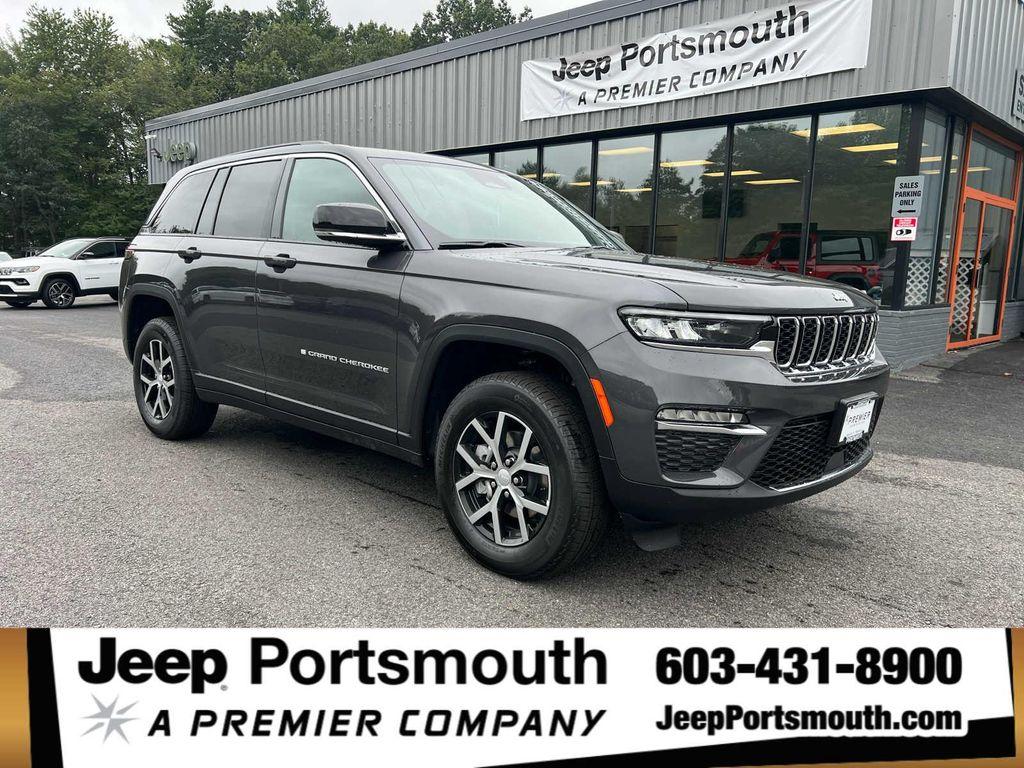 new 2025 Jeep Grand Cherokee car, priced at $46,250