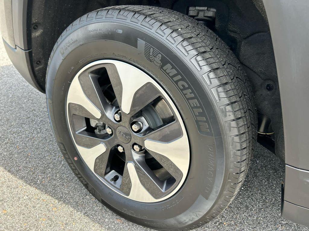 used 2023 Jeep Grand Cherokee 4xe car, priced at $32,575