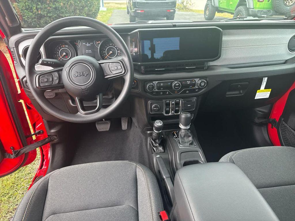 new 2025 Jeep Gladiator car, priced at $43,250