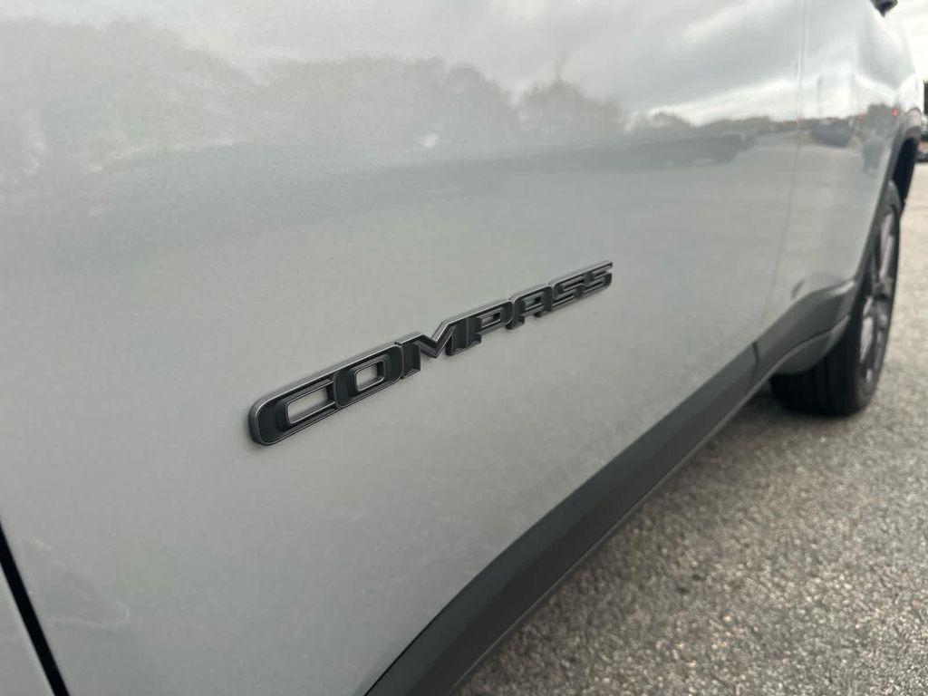 new 2026 Jeep Compass car, priced at $36,520