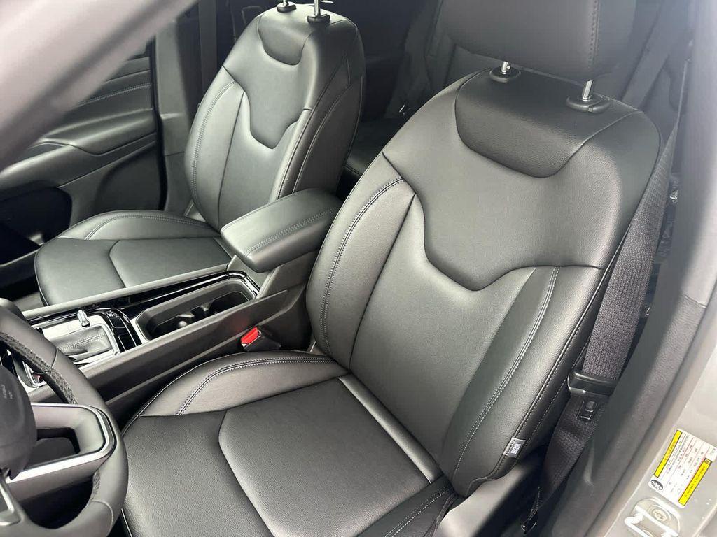 new 2026 Jeep Compass car, priced at $36,520