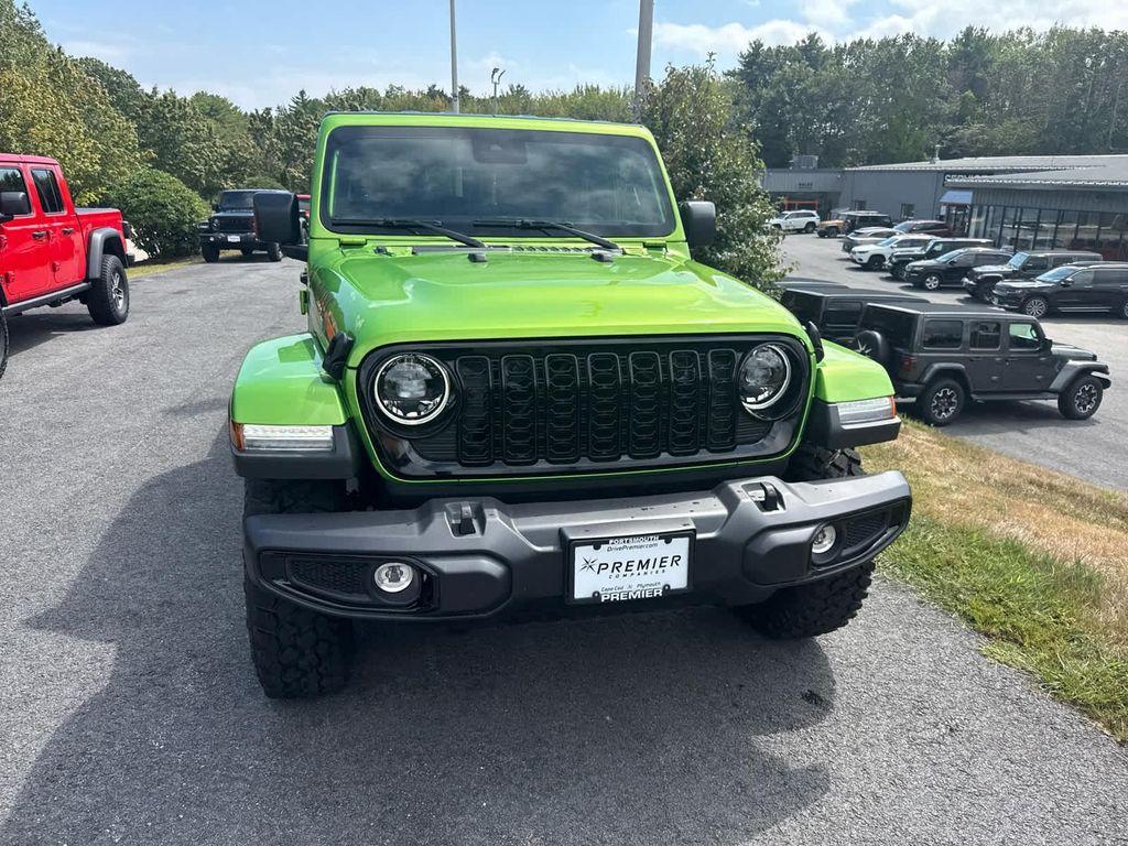 new 2025 Jeep Gladiator car, priced at $50,750