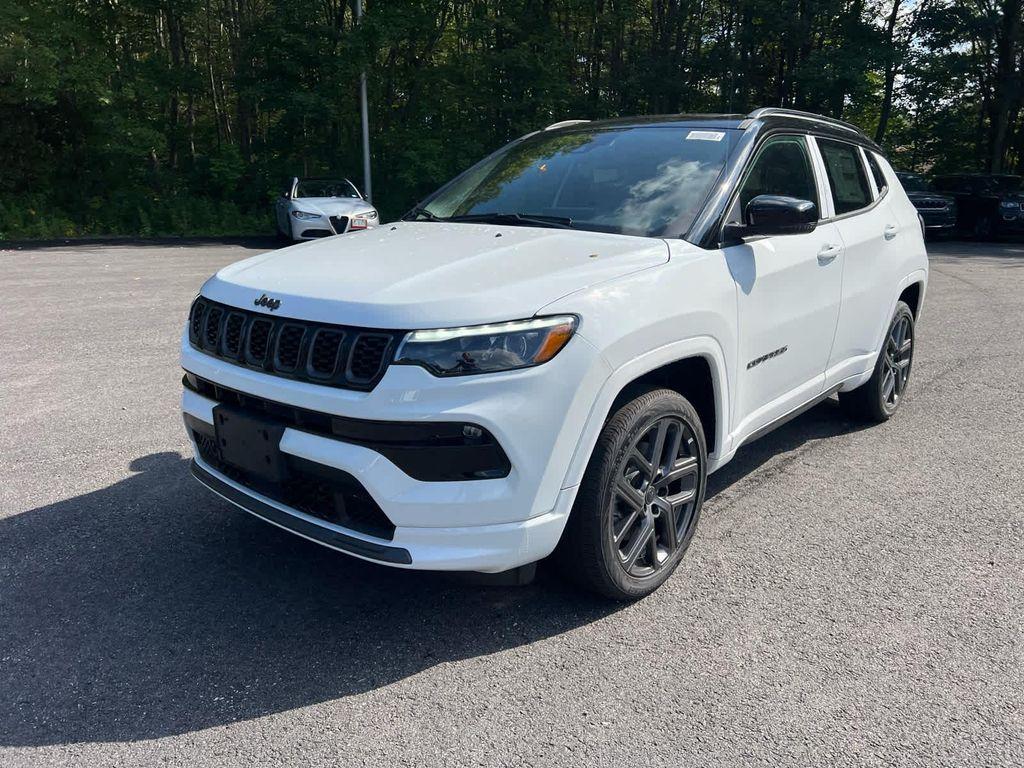 new 2025 Jeep Compass car, priced at $33,335
