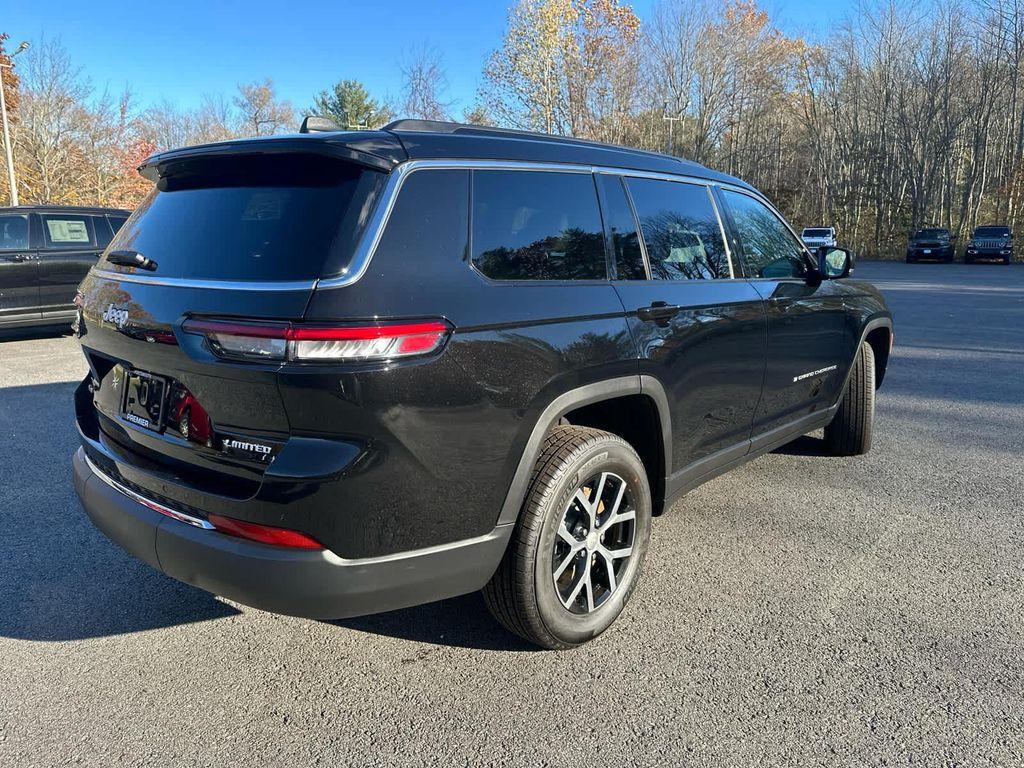 new 2025 Jeep Grand Cherokee L car, priced at $47,000