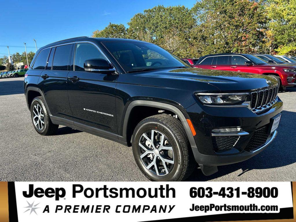 new 2025 Jeep Grand Cherokee car, priced at $48,755