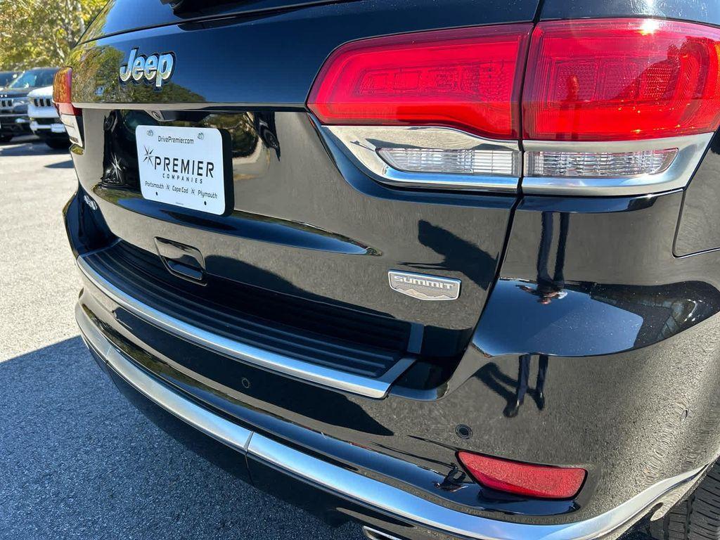 used 2020 Jeep Grand Cherokee car, priced at $25,475