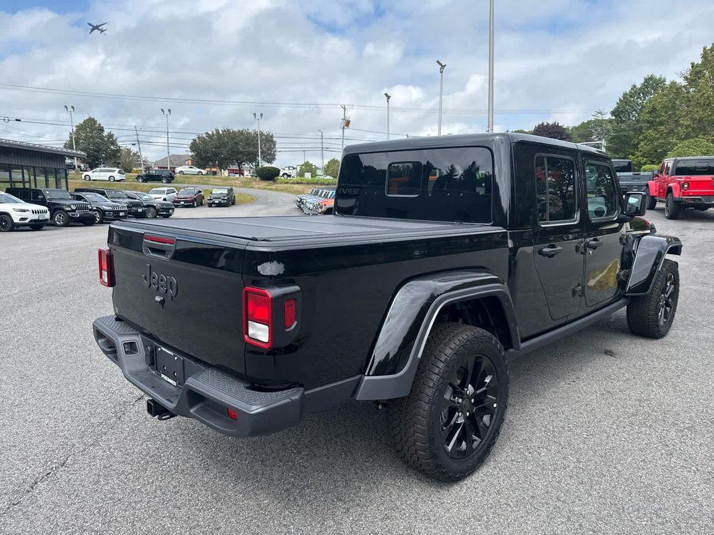 new 2025 Jeep Gladiator car, priced at $42,750