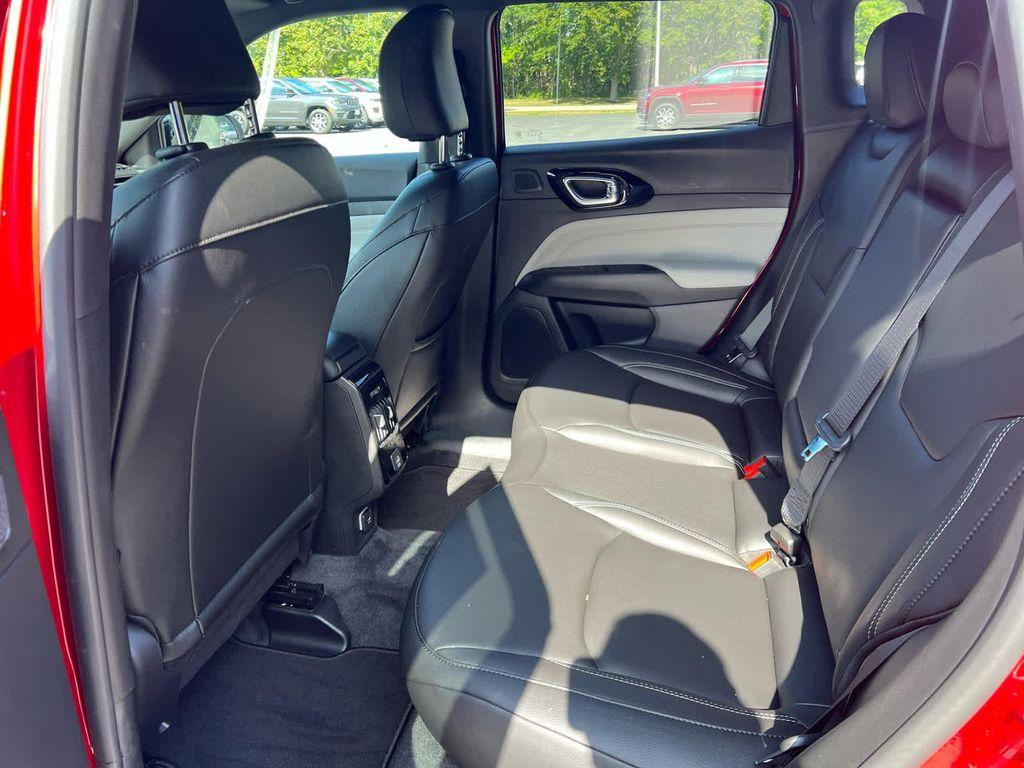 new 2025 Jeep Compass car, priced at $34,860