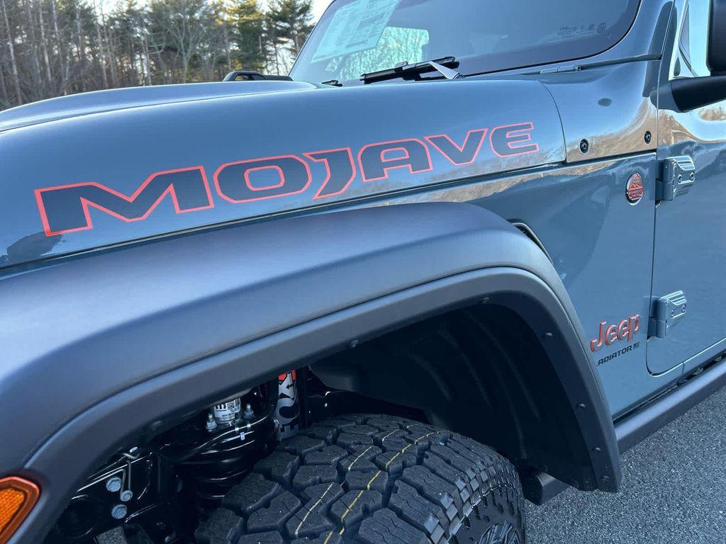 new 2026 Jeep Gladiator car, priced at $57,500