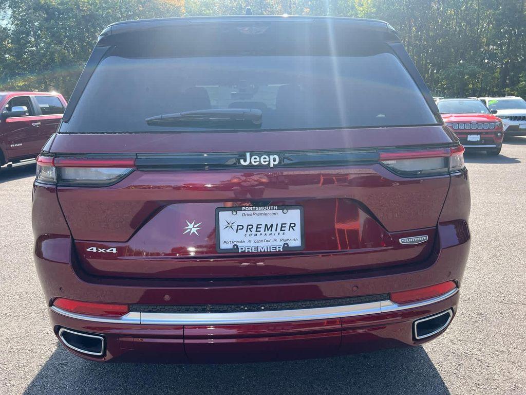 new 2025 Jeep Grand Cherokee car, priced at $61,750