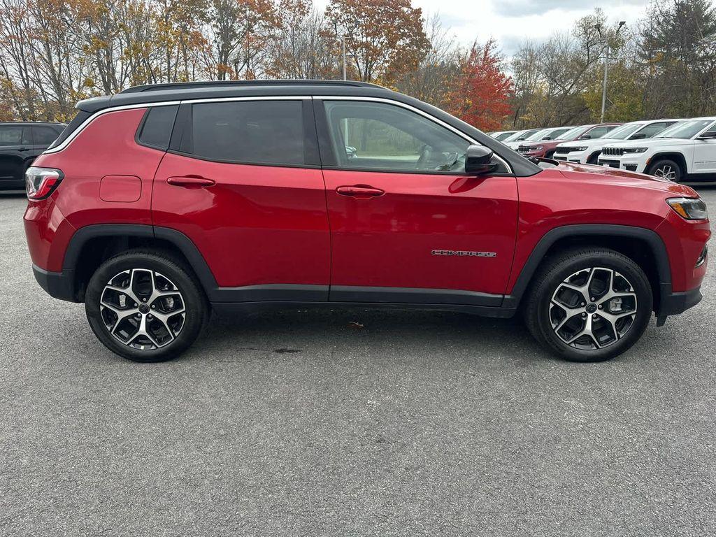 new 2026 Jeep Compass car, priced at $31,905