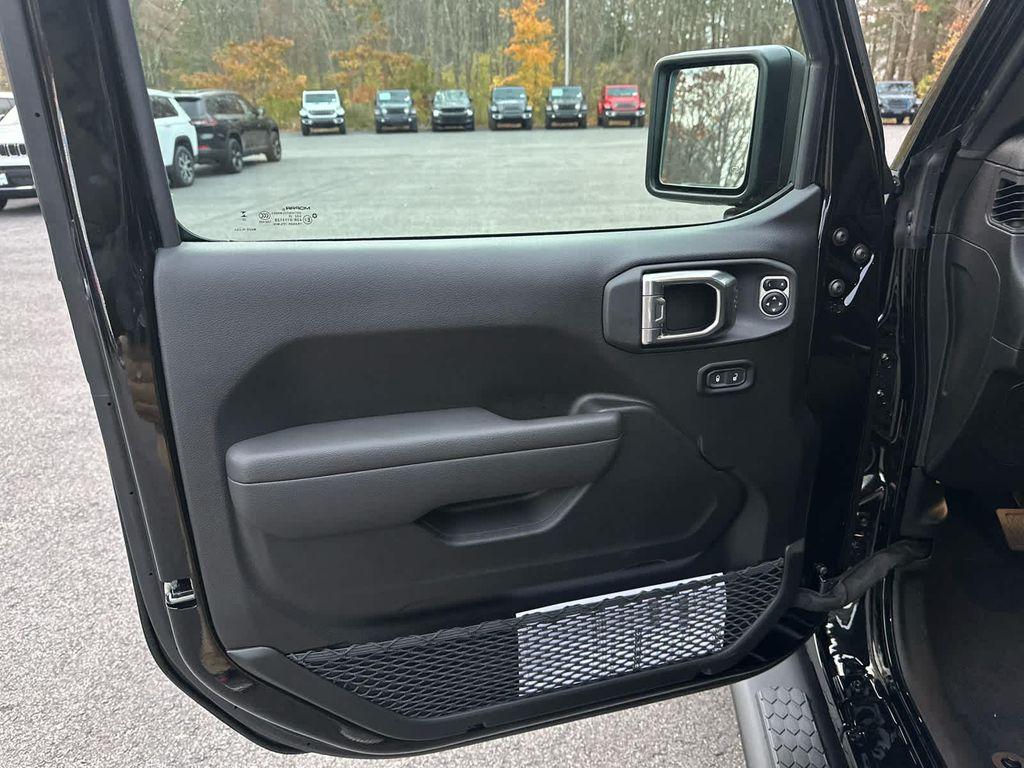 new 2026 Jeep Wrangler car, priced at $49,500