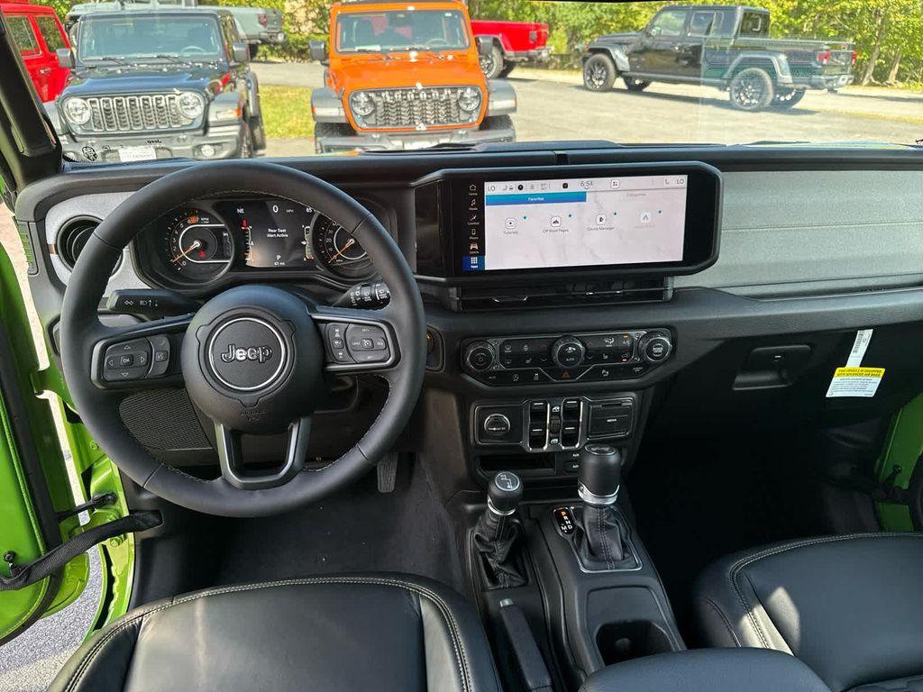 new 2025 Jeep Wrangler car, priced at $55,500