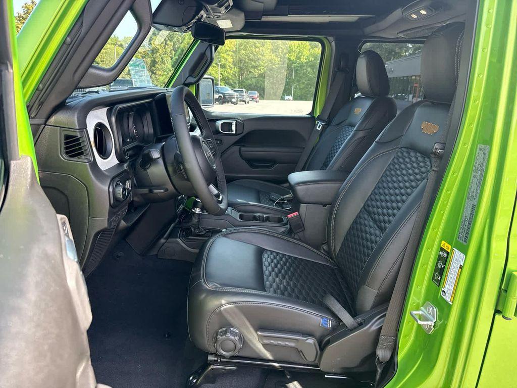 new 2025 Jeep Wrangler car, priced at $55,500