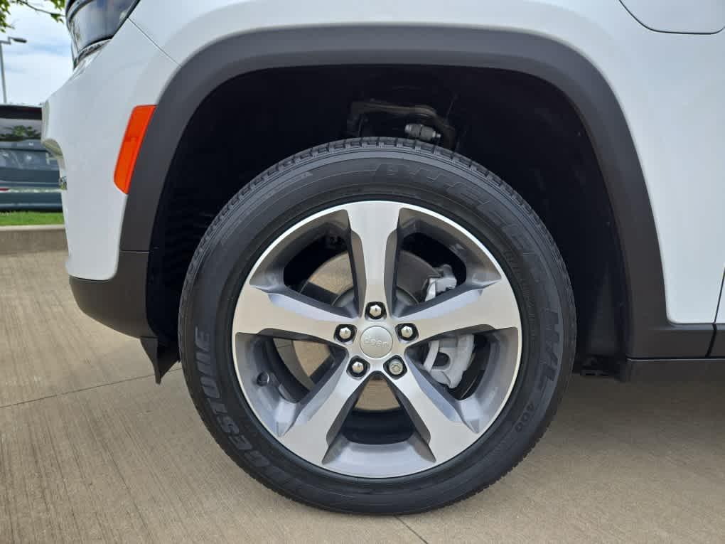 used 2023 Jeep Grand Cherokee 4xe car, priced at $29,375