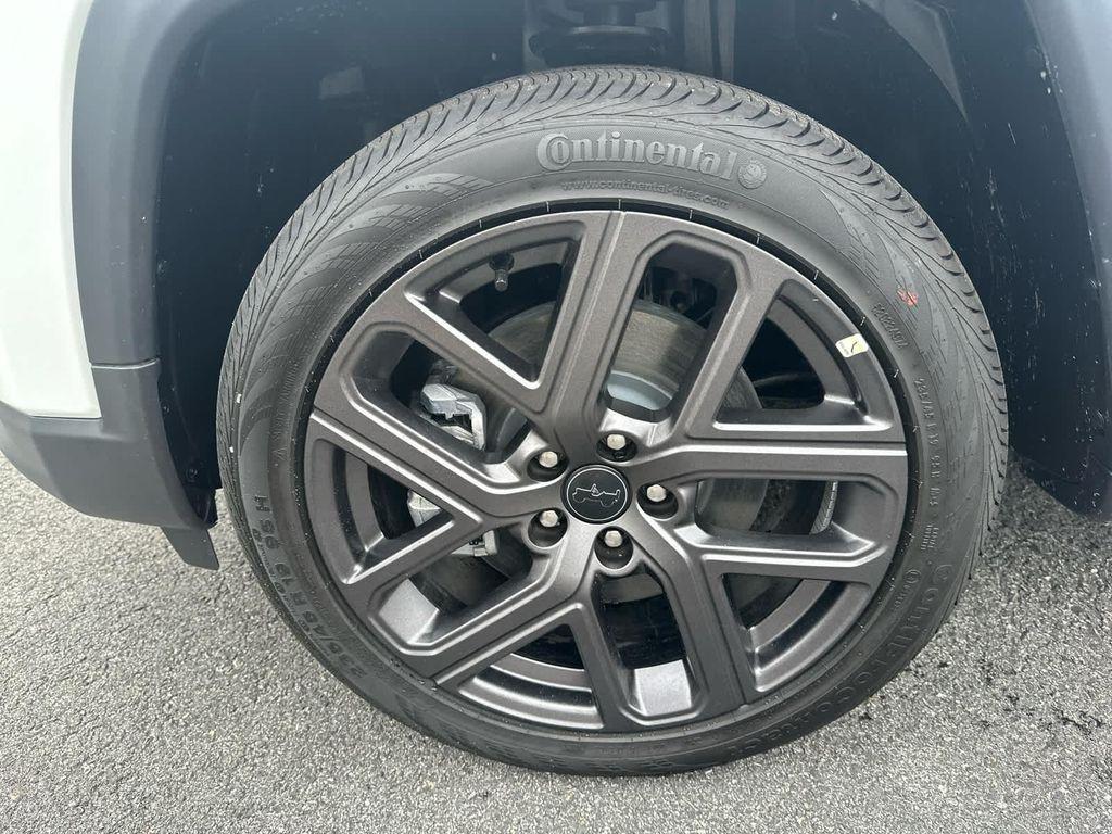 new 2026 Jeep Compass car, priced at $34,000