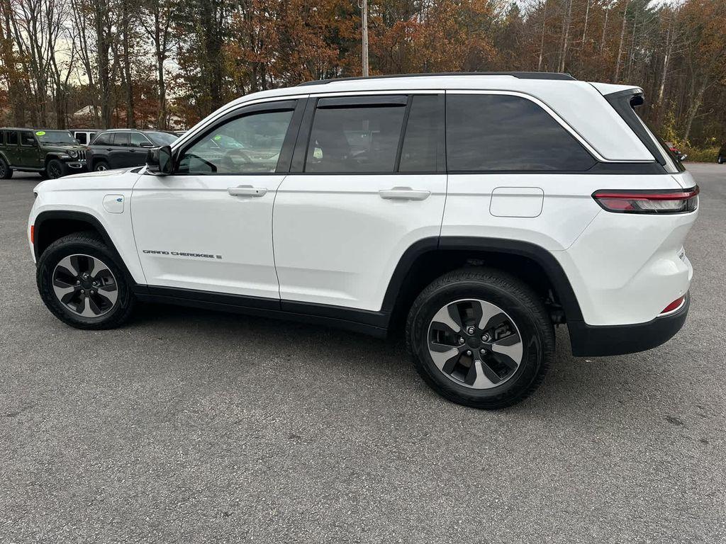 used 2022 Jeep Grand Cherokee 4xe car, priced at $26,575