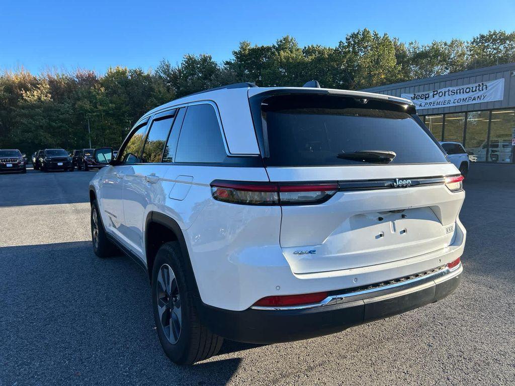 used 2022 Jeep Grand Cherokee 4xe car, priced at $28,275