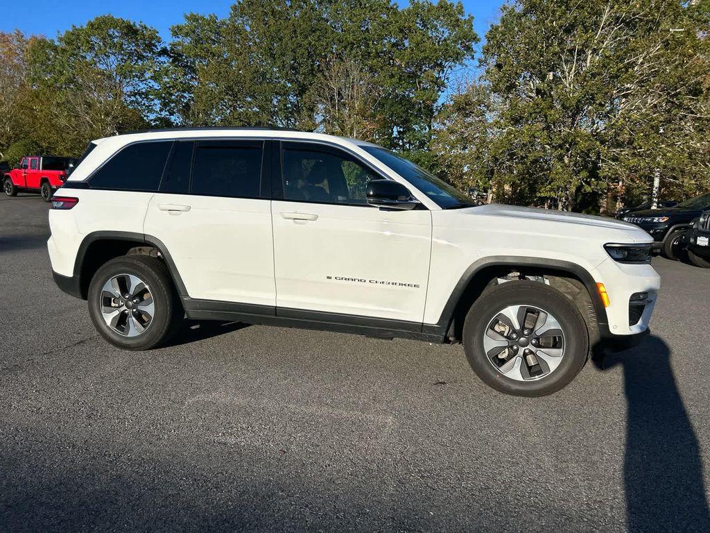 used 2022 Jeep Grand Cherokee 4xe car, priced at $28,275