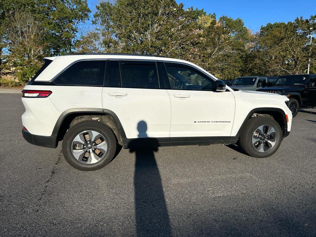 used 2022 Jeep Grand Cherokee 4xe car, priced at $28,275