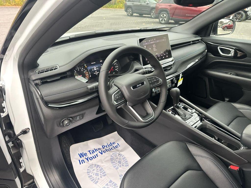 new 2026 Jeep Compass car, priced at $34,000