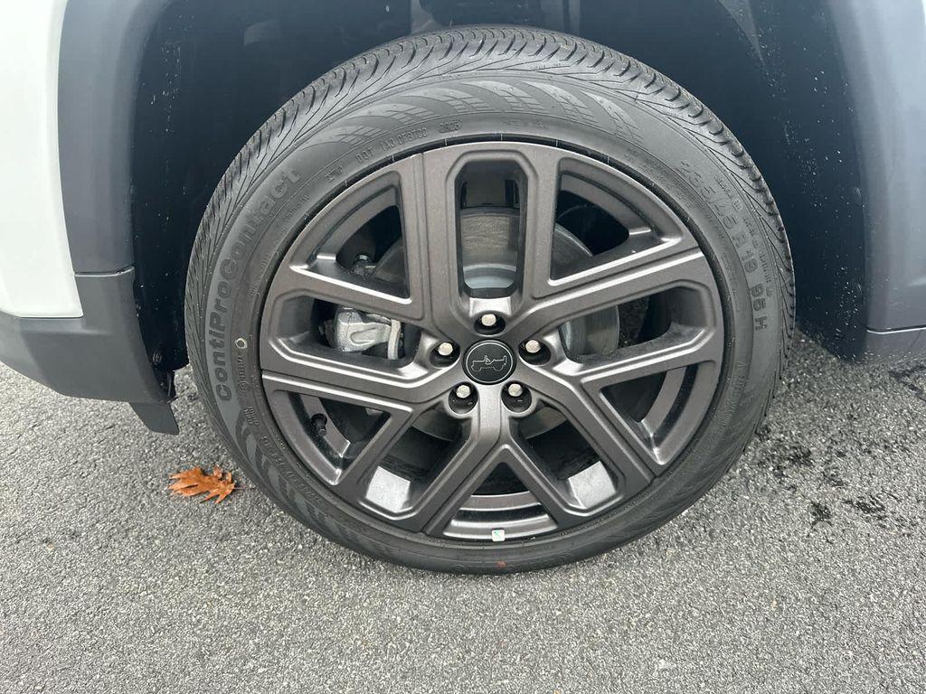 new 2026 Jeep Compass car, priced at $34,000