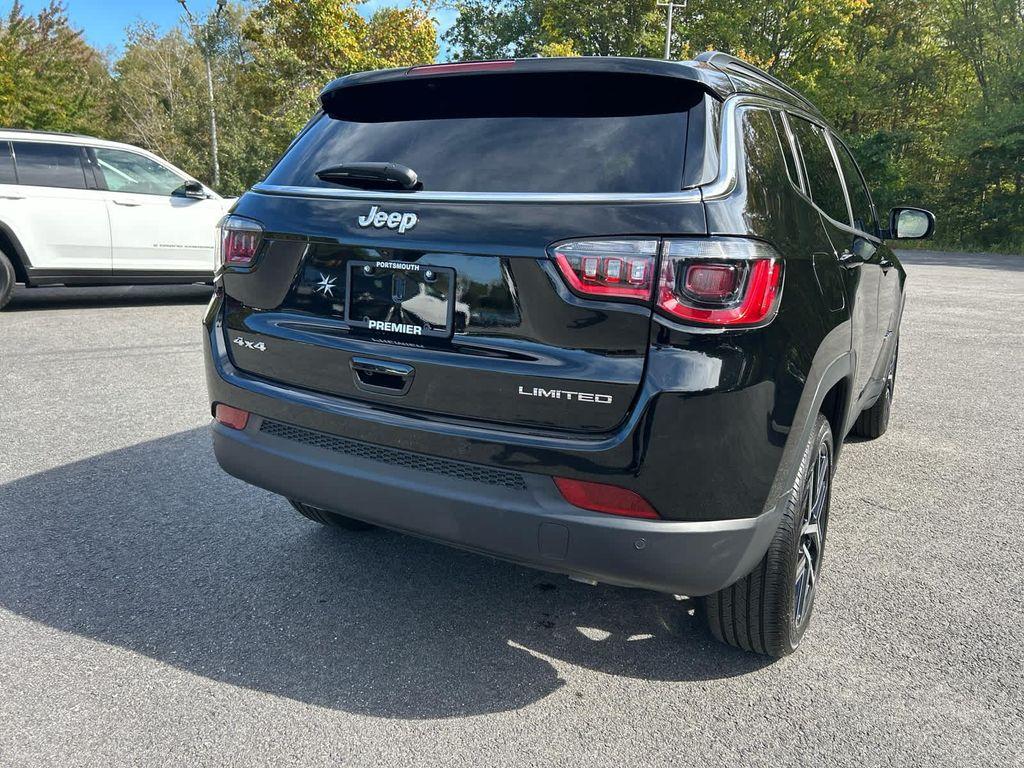 new 2025 Jeep Compass car, priced at $29,000