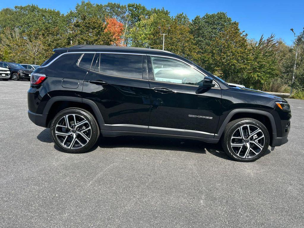 new 2025 Jeep Compass car, priced at $29,000