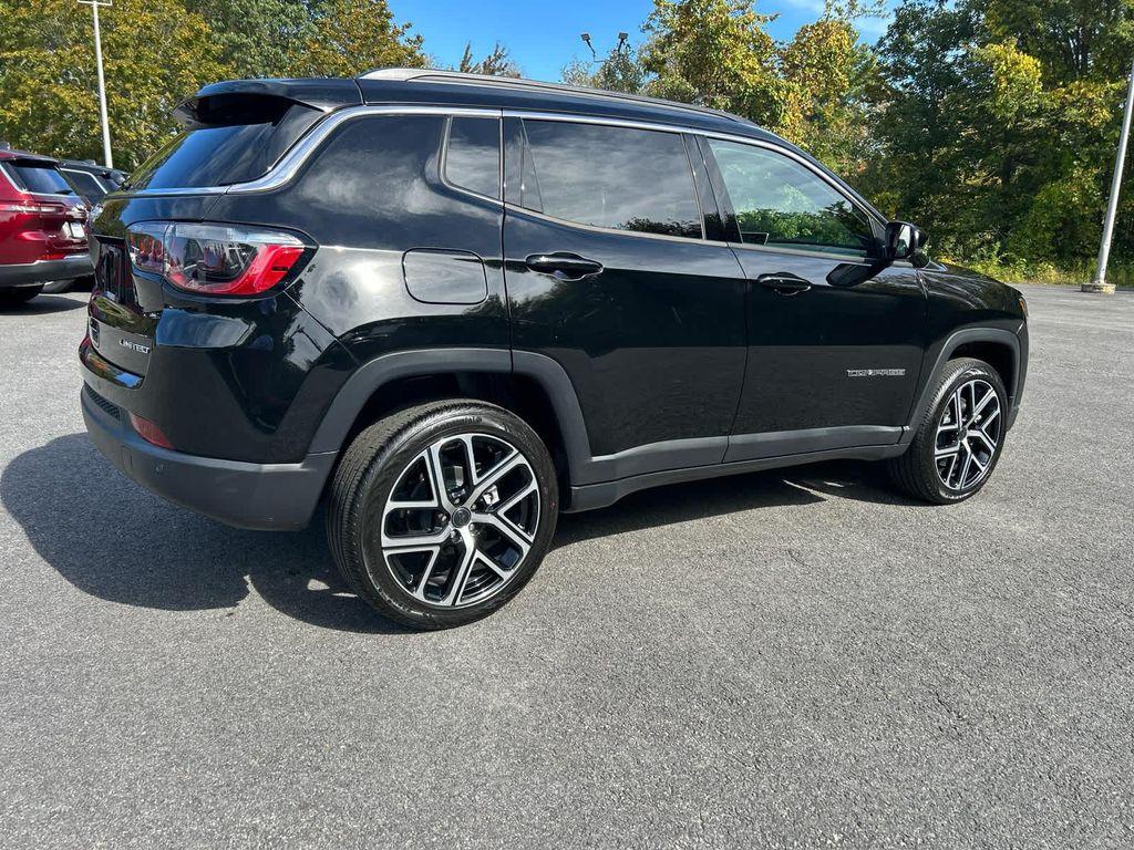 new 2025 Jeep Compass car, priced at $29,000