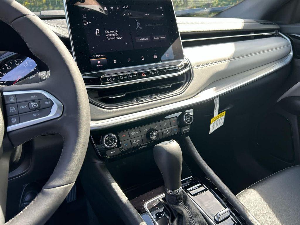 new 2025 Jeep Compass car, priced at $29,000