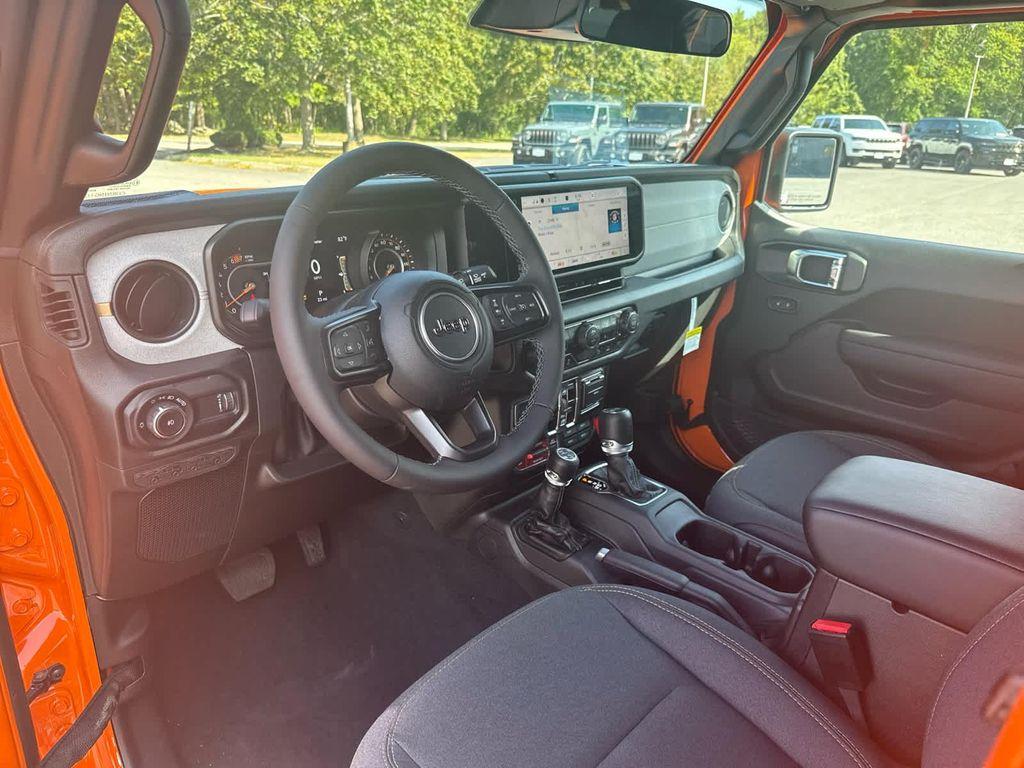 new 2025 Jeep Wrangler car, priced at $53,500