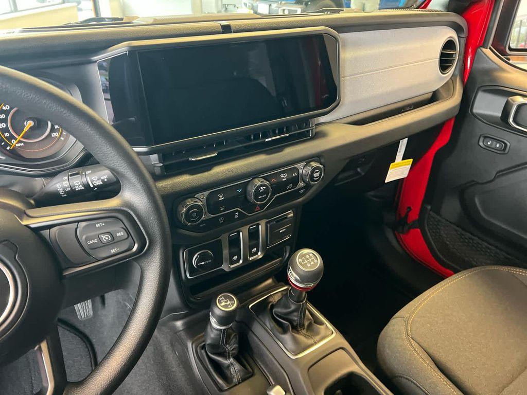 new 2025 Jeep Wrangler car, priced at $33,500